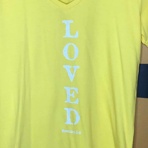 Graphic Shirt Yellow Love Christian Inspiration Short Sleeve New L - Picture 3 of 5